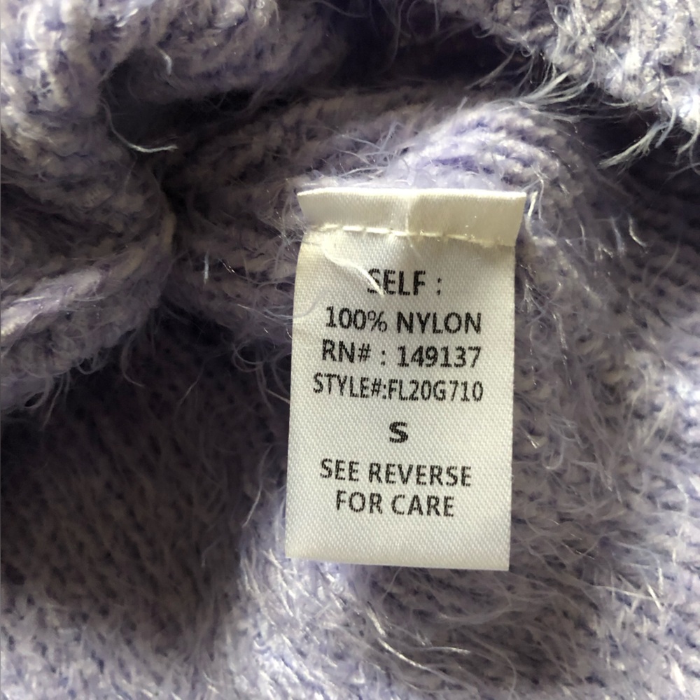 Women’s HYFVE Lavender Cropped Twist-Front Sweater size S - Picture 9 of 11